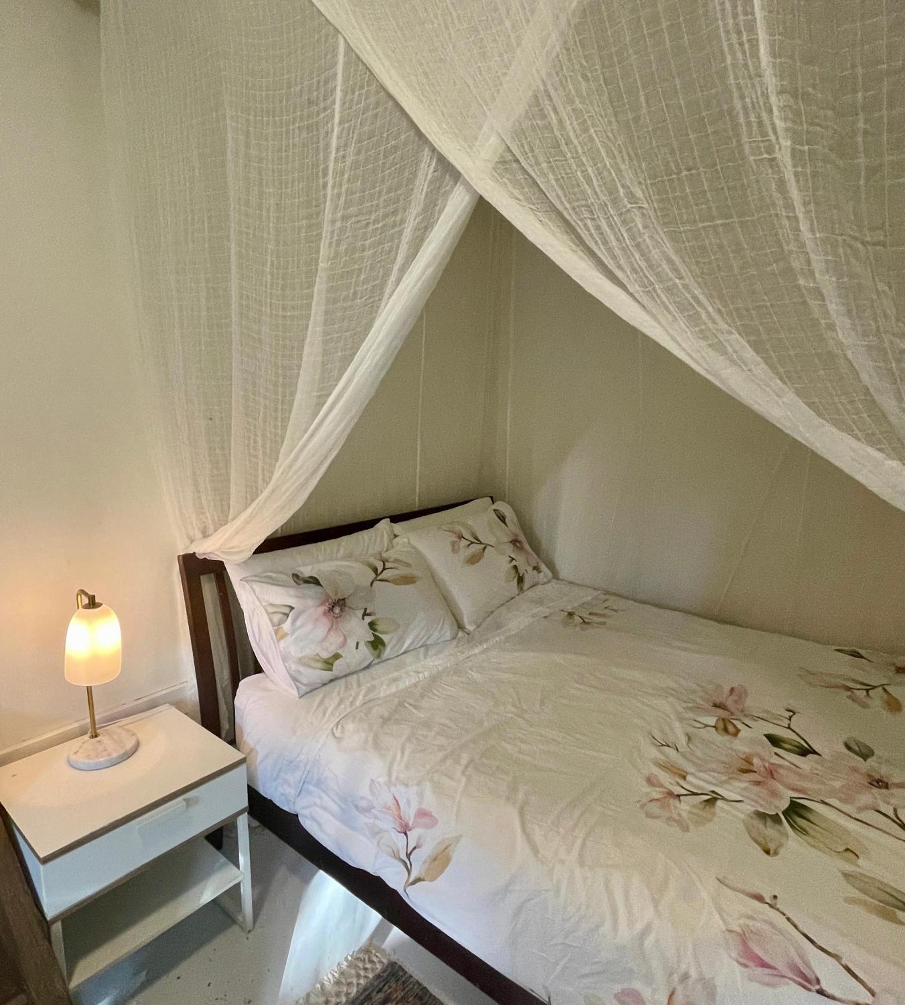 Lilli Pilli Guesthouse Байрон-Бей Екстер'єр фото